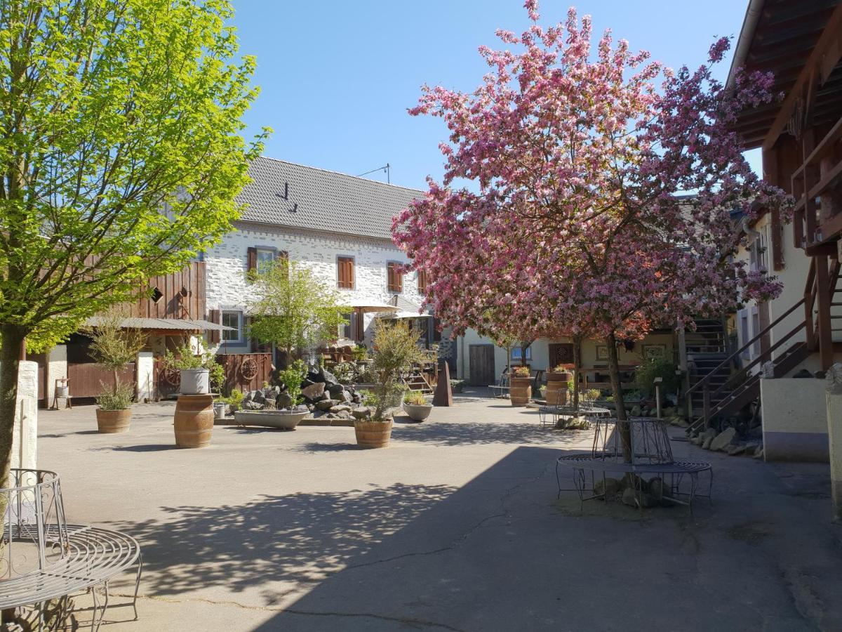 Besondere Ferienwohnung Spirit Auf Idyllischem Reiterhof Nahe Burg Eltz Münstermaifeld Eksteriør billede